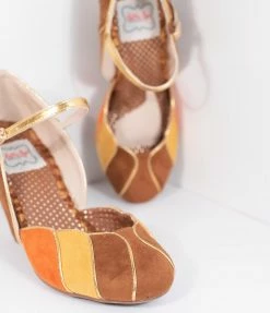 Ellie Shoes Bettie Page Brown Suede Kathryn Heels 1950s