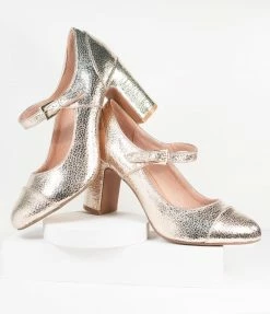 Demfon International (Chelsea Crew) Chelsea Crew Metallic Textured Gold Orlando Heels 1950s