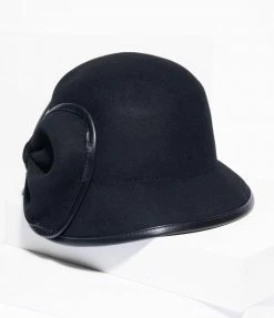 1930s & 1940s Unique Vintage Black Wool Bow Cloche Hat