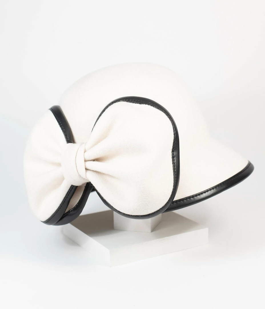 Unique Vintage White Wool Bow Cloche Hat 1950s