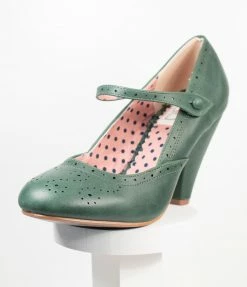 Ellie Shoes 1950s Bettie Page Green Leatherette Elanor Heels