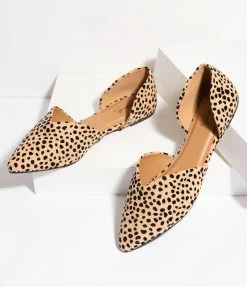 Appleblossom Vintage Style Cheetah Suede DOrsay Flats 1970s