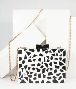 Ricki Designs 1960s Retro Style Black & White Chevron Wood & Resin Hard Clutch