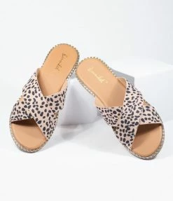 Ccocci Cheetah Print Criss Cross Sandals Shoes