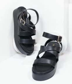 In Touch Footwear 1980s & 1990s Black Leatherette Platform Sandals