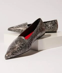 YRU (Strange Cvlt) Black & White Spiderweb Leatherette Dagger Pointed Flat Shoes