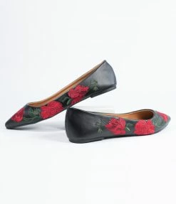 East Lion (Qupid) Black & Red Embroidered Florals Leatherette Flats Shoes