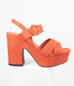 East Lion (Qupid) 1970s Brick Red Suede Platform Heel Evie Sandals