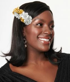 Accessories Collectif Festive Floral Janette Hair Floral Clip