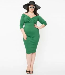 1950s Unique Vintage Plus Size Green Shailene Pencil Dress