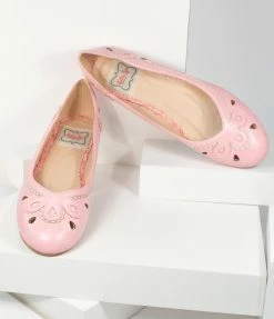 Ellie Shoes Bettie Page Pink Leatherette Cutout Dolly Flats