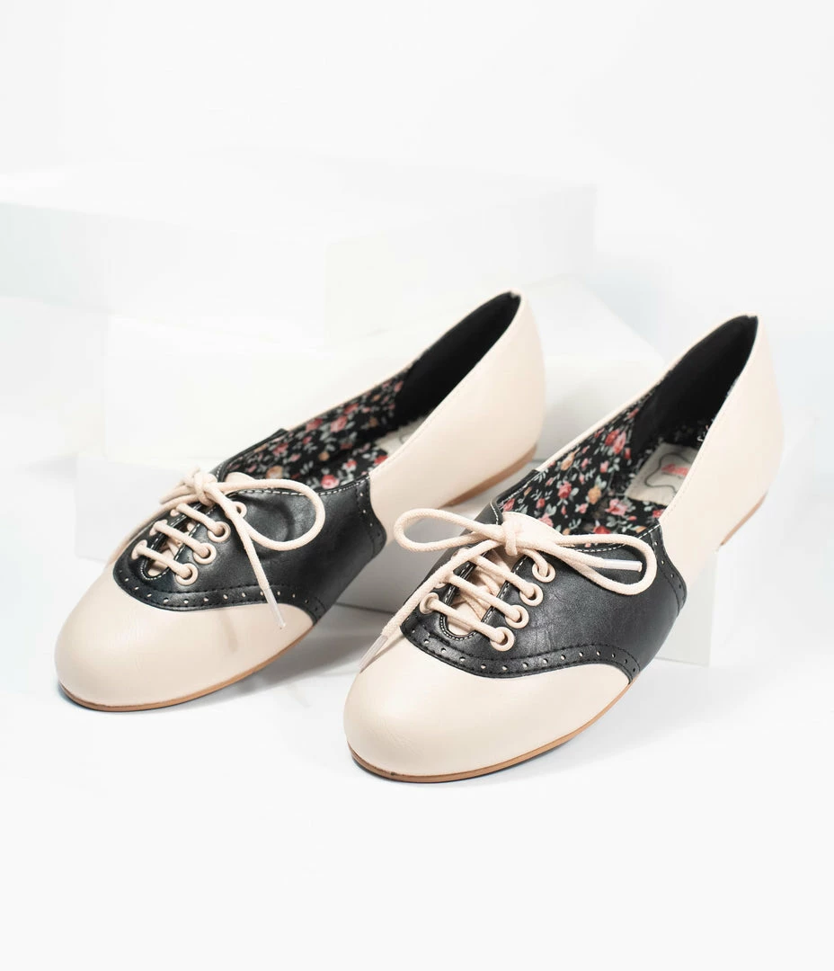Ellie Shoes Bettie Page Retro Cream & Black Halle Oxford Saddle Shoes 1950s