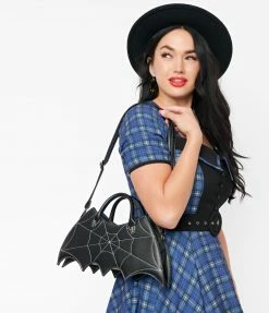Unique Vintage Black Bat Purse Handbags