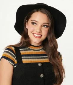 Olive & Pique Accessories Black Wool Olivia Derby Hat