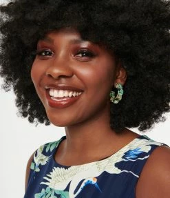 8 Other Reasons Blue & White Floral Acrylic Hoop Stud Earrings Accessories