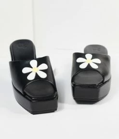 MCLC Shoes Black & Daisy Bloom Sirena Mules