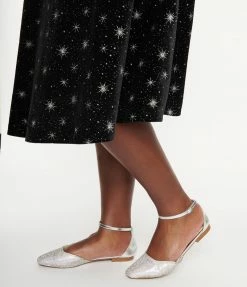 Verona Collection 1950s Silver Rhinestone Flats