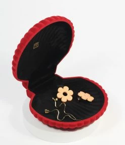 DOIY Accessories Red Velvet Seashell Venus Jewelry Box