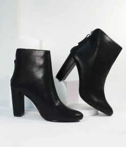 Shoe Click Black Leatherette Ankle Booties