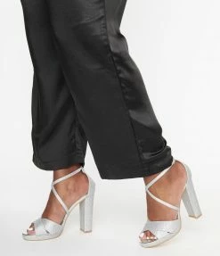 Toes-Ty Silver Cross Strap Peep Toe Heels Shoes