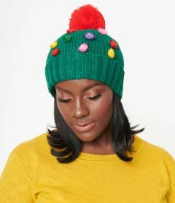 FAME Accessories Green Pom Pom Beanie