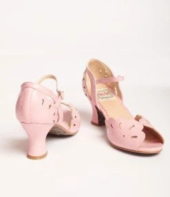 Ellie Shoes Bettie Page Pink Leatherette Cut Out Julia Heels