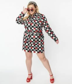 Pop Soda Hell Bunny Plus Size Black & White Check & Strawberry Denim Mini Skirt