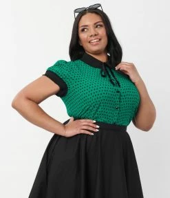 Pop Soda Hell Bunny Plus Size Green & Black Heart Print Blouse