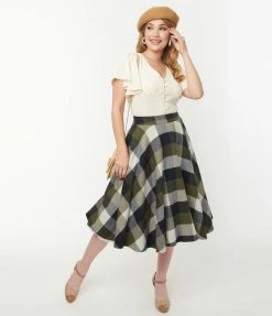 SHEEN Clothing Ltd Retro Style Navy & Hunter Green Plaid Sophie Swing Skirt Bottoms
