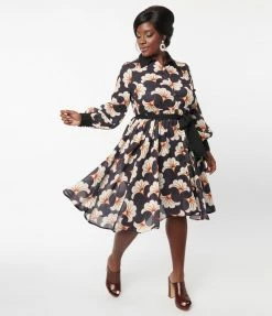 Unique Vintage Plus Size Black & Ivory Deco Floral Shirtdress Swing