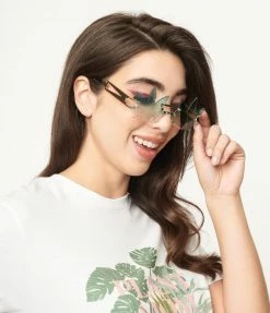 Lucent Product Inc. Marijuana Leaf Sunglasses Swim Accessories