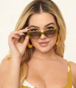 Lucent Product Inc. Olive Green Cat Eye Sunglasses 1960s