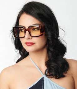 Lucent Product Inc. Brown Tortoise Rectangle Blue Light Glasses 1970s