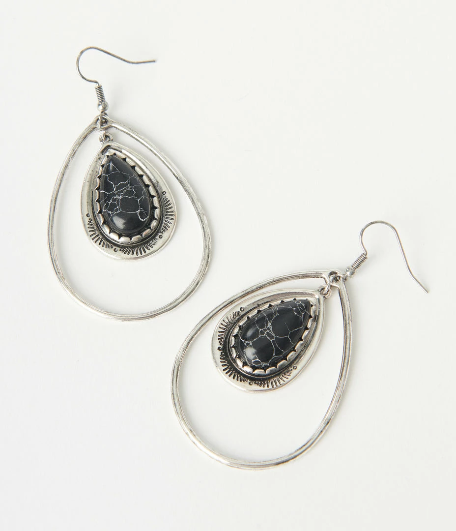 FAME Accessories Black Stone Teardrop Earring 1970s