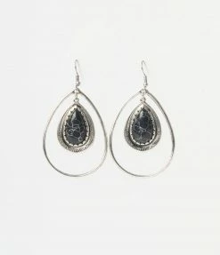 FAME Accessories Black Stone Teardrop Earring 1970s