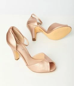 Demfon International (Chelsea Crew) Chelsea Crew Rose Gold Leatherette Peep Toe Pumps