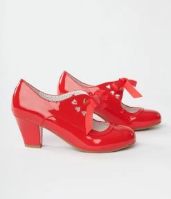 Pleaser Vintage Red Patent Leatherette Wiggle Bow Heels