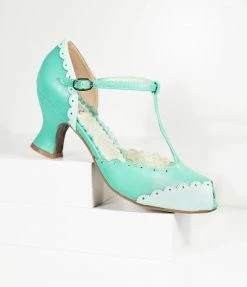 Ellie Shoes Bettie Page 1940s Mint Scalloped Peep Toe T-Strap Carlie Heels
