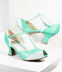 Ellie Shoes Bettie Page 1940s Mint Scalloped Peep Toe T-Strap Carlie Heels