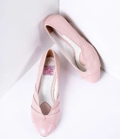Pleaser Blush Pink Faux Leather Scalloped Kitten Heel Shoes
